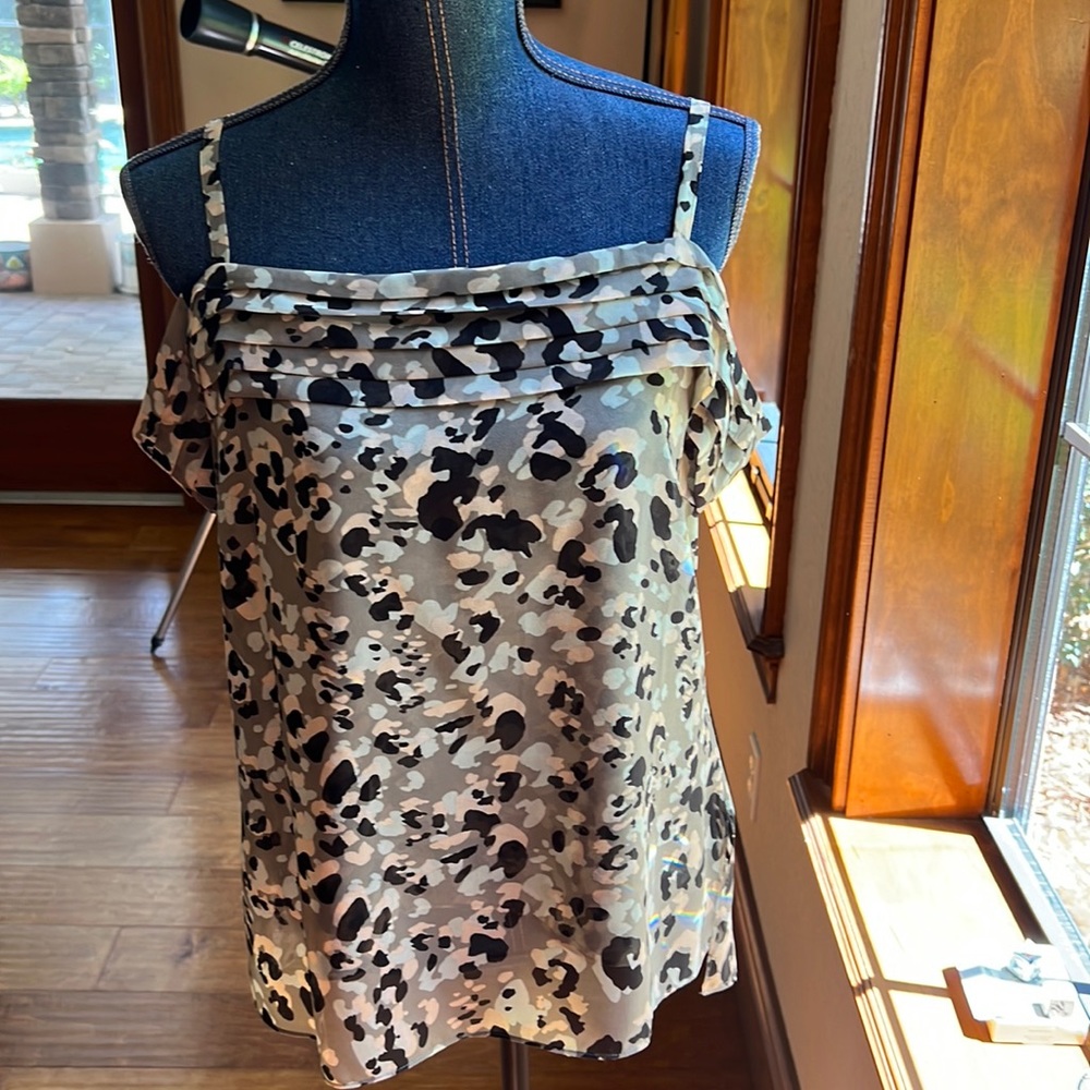 Worn one time perfect condition, sexy, classy, spaghetti strap blouse